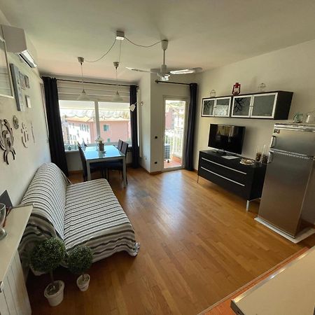 Ledonia Apartment Леричи Екстериор снимка