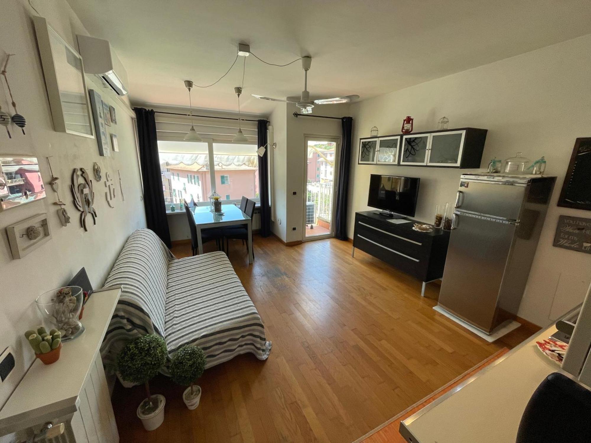 Ledonia Apartment Леричи Екстериор снимка