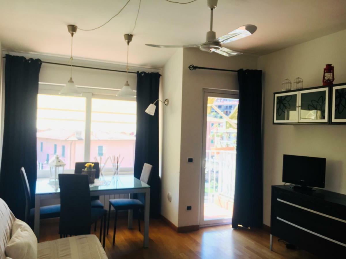 Ledonia Apartment Леричи Екстериор снимка