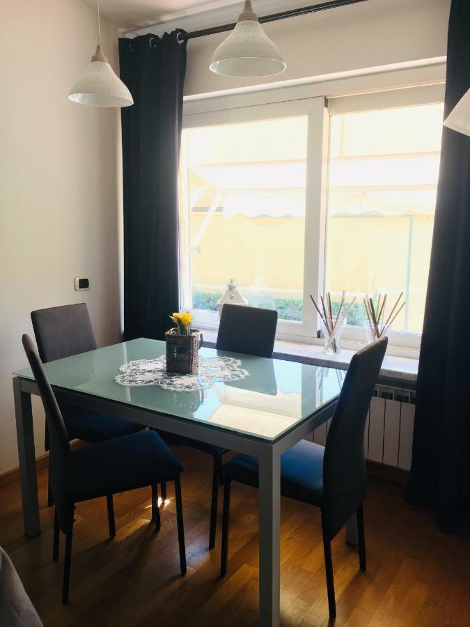 Ledonia Apartment Леричи Екстериор снимка